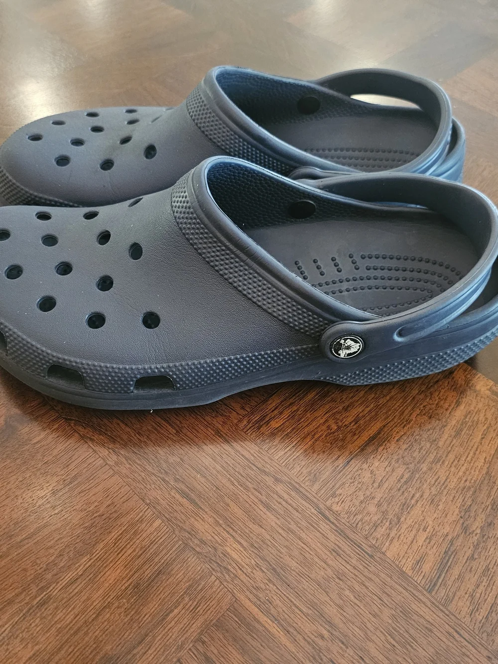 CROCS up sale